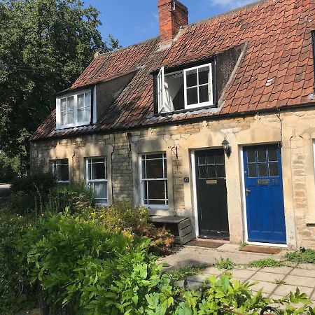 Ham Tree Cottage Trowbridge Extérieur photo